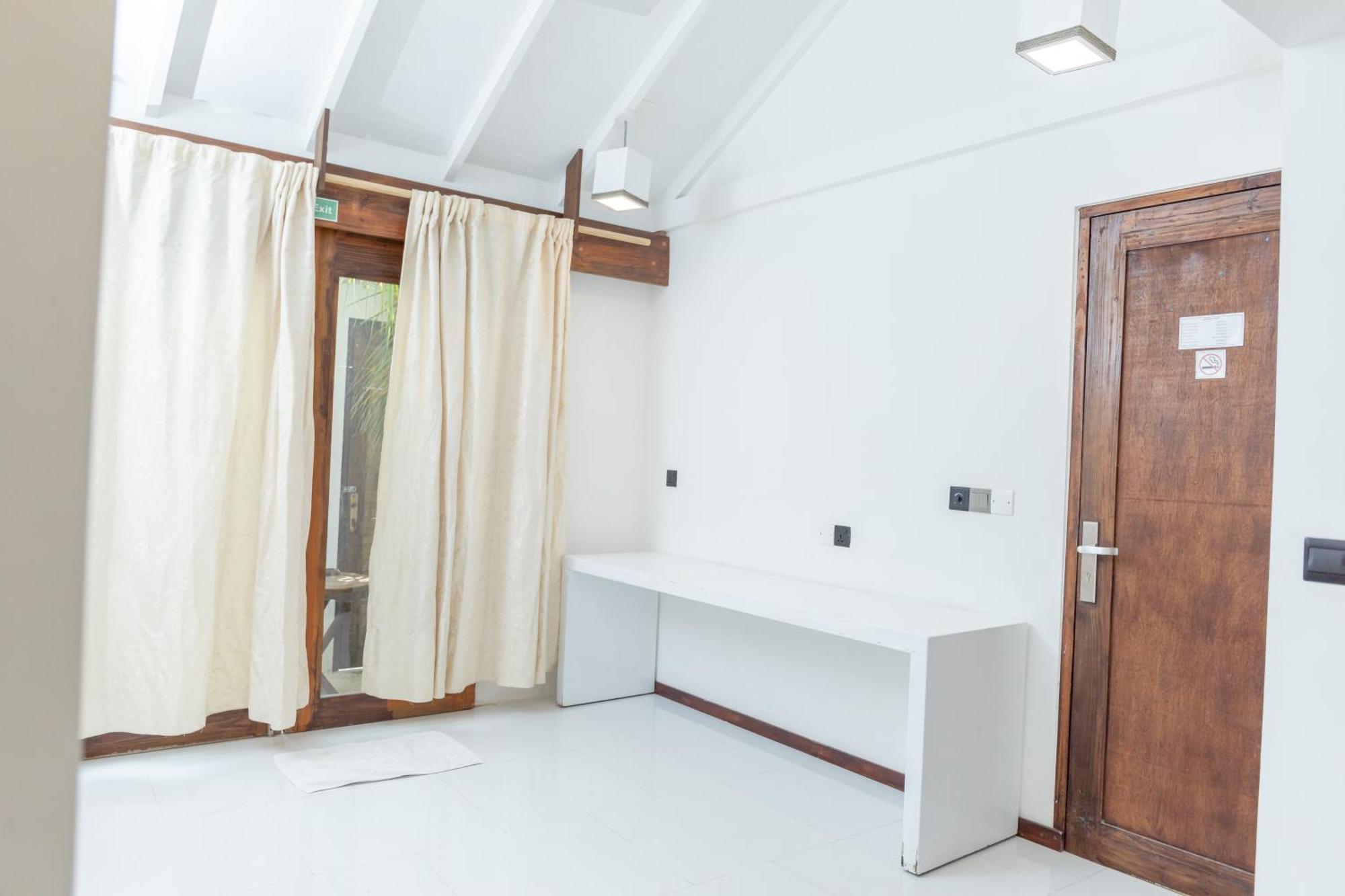 Brickwood Ganduvaru Private Villas Rasdhoo Экстерьер фото