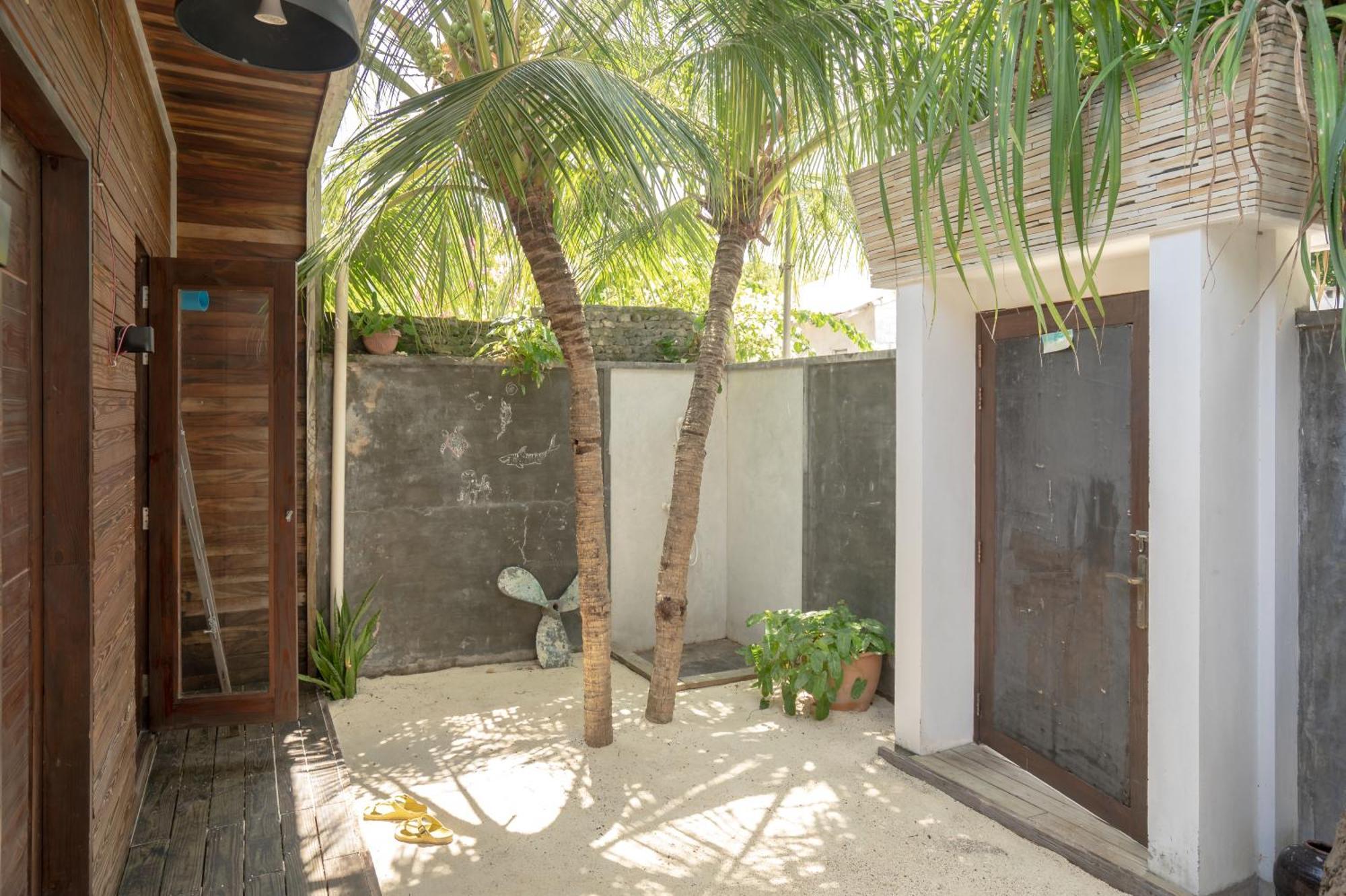 Brickwood Ganduvaru Private Villas Rasdhoo Экстерьер фото